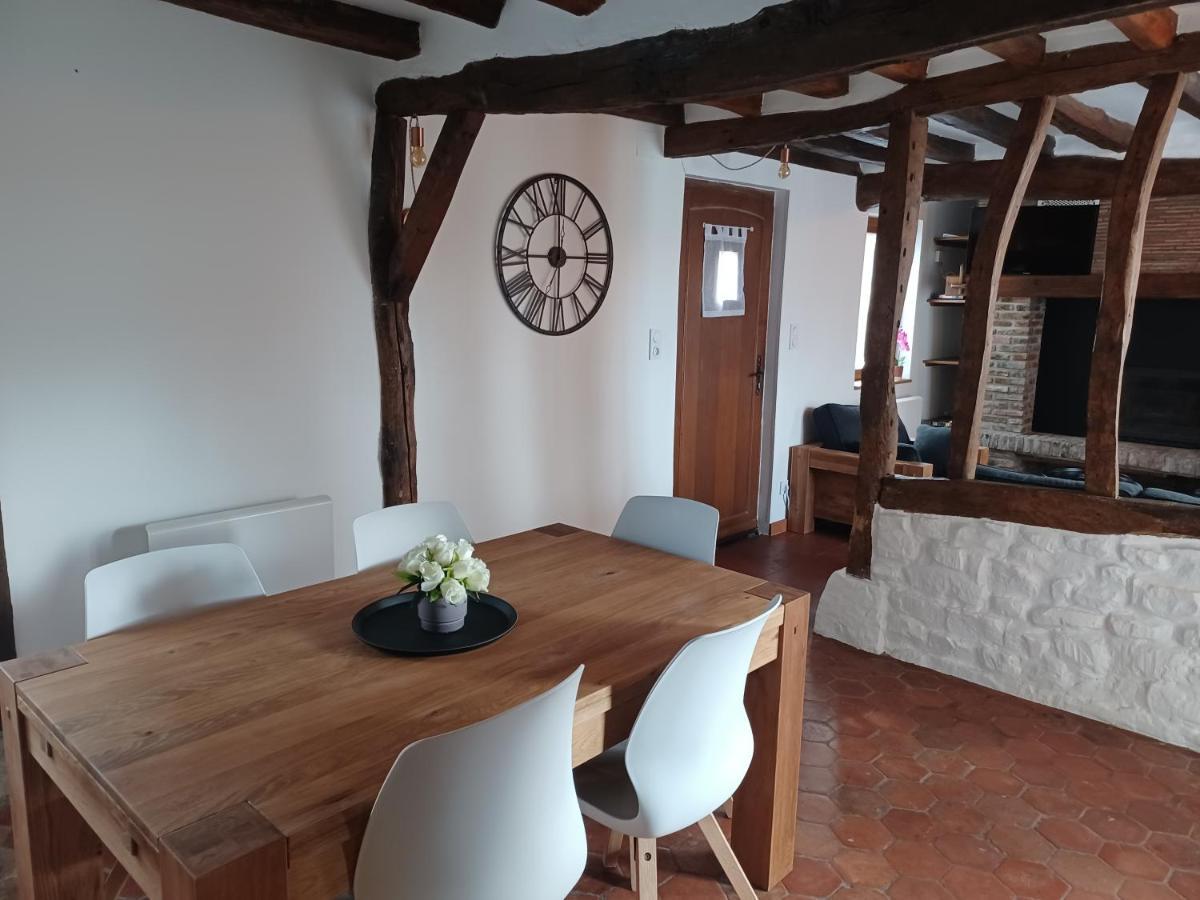 Le Refuge De Normandie Avec Spa Et Cheminee Mesnieres-en-Bray Esterno foto
